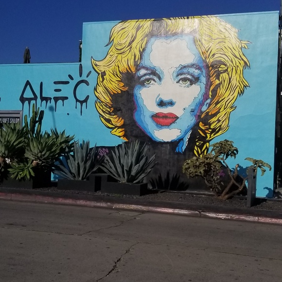 Meet your Posher, Cliff - Picture 4 of 4